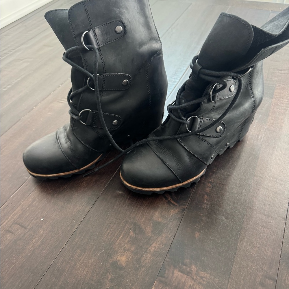 Sorel Boots, Black
